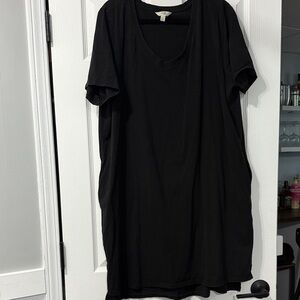 Terra & Sky Black V-Neck Tshirt Dress